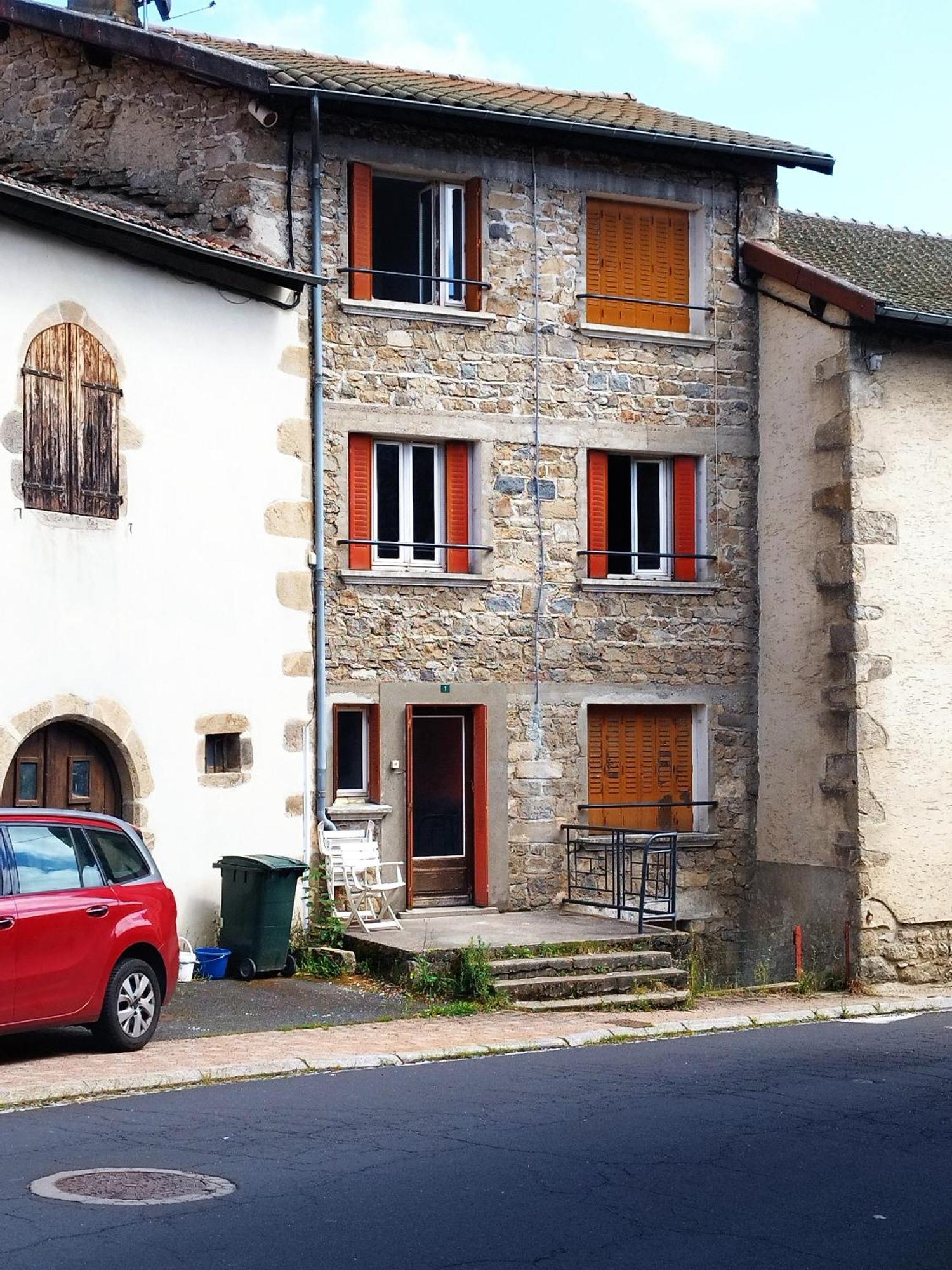 Jolie Maison De Bourg Tout Equipee 10Km D'Ambert Saint-Amant-Roche-Savine Quarto foto
